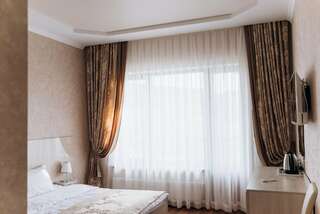 Гостевой дом Алие Бахчисарай Номер Делюкс с кроватью размера «king-size»-6